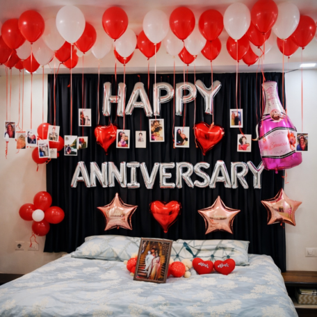 Memories & Hearts Anniversary Decoration